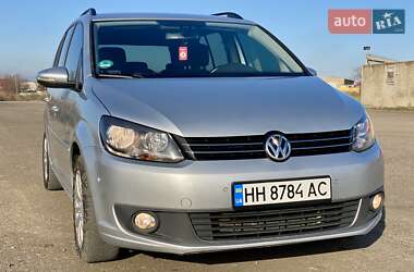 Мінівен Volkswagen Touran 2015 в Одесі