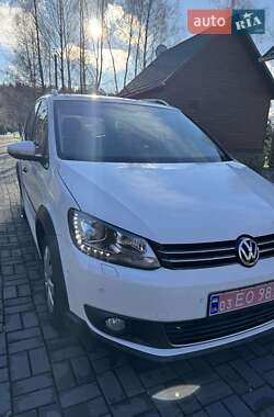 Минивэн Volkswagen Touran 2011 в Луцке