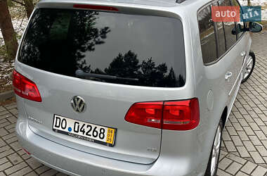 Мінівен Volkswagen Touran 2011 в Дрогобичі