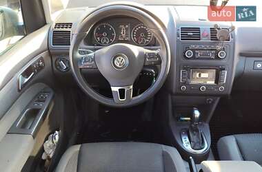 Минивэн Volkswagen Touran 2011 в Харькове