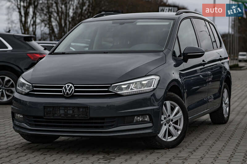 Микровэн Volkswagen Touran 2020 в 