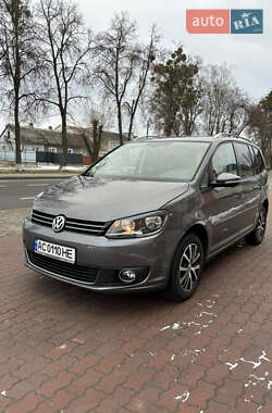 Мінівен Volkswagen Touran 2013 в Володимирі