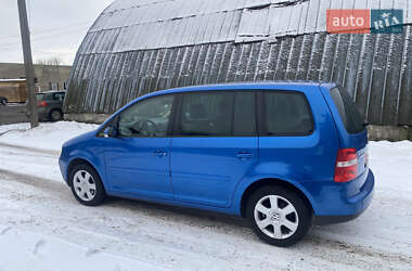 Минивэн Volkswagen Touran 2004 в Ивано-Франковске