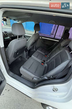 Мінівен Volkswagen Touran 2012 в Лохвиці