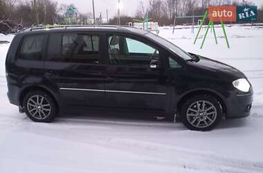 Минивэн Volkswagen Touran 2008 в Ковеле