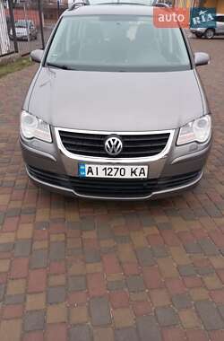 Мінівен Volkswagen Touran 2008 в Миронівці