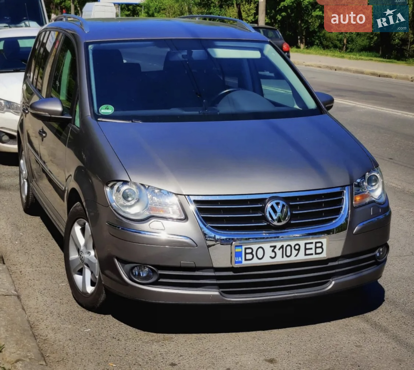 2010 Volkswagen Touran - мініатюра 9