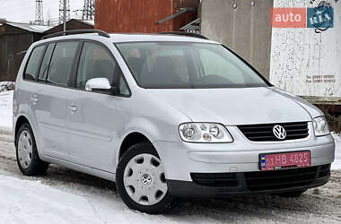 Мінівен Volkswagen Touran 2006 в Луцьку