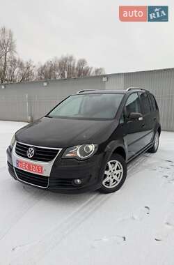 Мінівен Volkswagen Touran 2008 в Києві