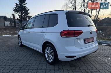 Микровэн Volkswagen Touran 2017 в Стрые