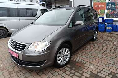 Мінівен Volkswagen Touran 2008 в Сарнах