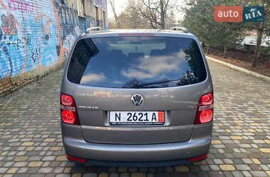 Мінівен Volkswagen Touran 2008 в Луцьку