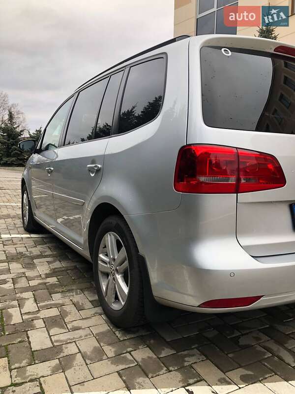 Минивэн Volkswagen Touran 2012 в Харькове фото 3 Минивэн Volkswagen Touran 2012 в Харькове