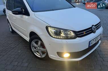 Микровэн Volkswagen Touran 2011 в Снятине