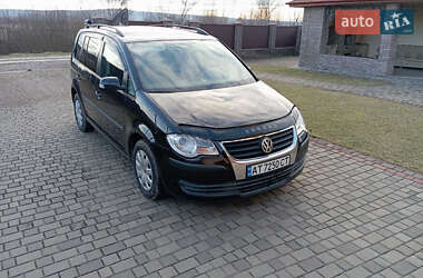 Мінівен Volkswagen Touran 2007 в Калуші