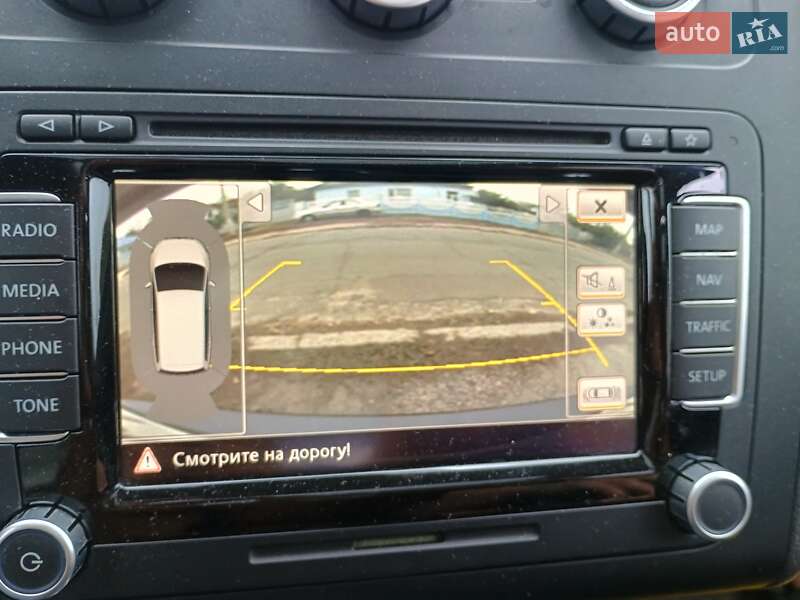 Мінівен Volkswagen Touran 2013 в Полтаві фото 18 Мінівен Volkswagen Touran 2013 в Полтаві