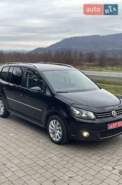 Минивэн Volkswagen Touran 2012 в Мукачево