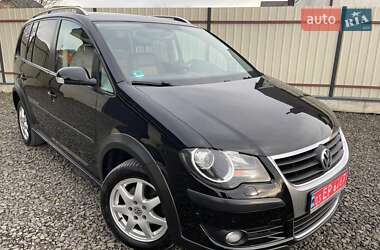 Мінівен Volkswagen Touran 2007 в Луцьку