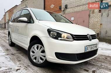 Минивэн Volkswagen Touran 2010 в Сумах