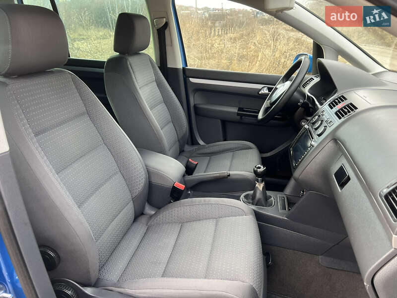 Минивэн Volkswagen Touran 2003 в Тернополе