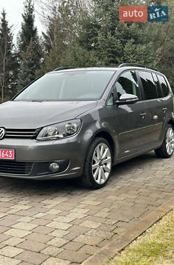 Мінівен Volkswagen Touran 2012 в Сарнах