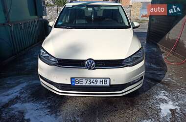 Микровэн Volkswagen Touran 2017 в Николаеве