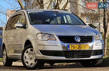 Минивэн Volkswagen Touran 2007 в Дрогобыче