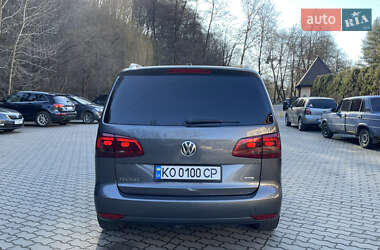 Мінівен Volkswagen Touran 2013 в Сваляві