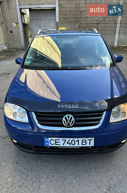 Минивэн Volkswagen Touran 2003 в Черновцах