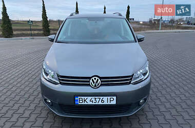 Минивэн Volkswagen Touran 2010 в Ровно