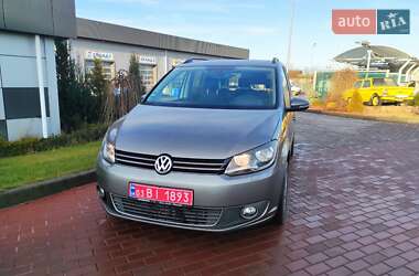 Мінівен Volkswagen Touran 2010 в Сарнах