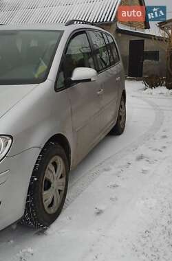 Минивэн Volkswagen Touran 2008 в Камне-Каширском