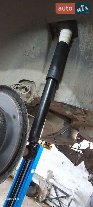 Минивэн Volkswagen Touran 2011 в Хотине