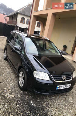 Мінівен Volkswagen Touran 2006 в Міжгір'ї