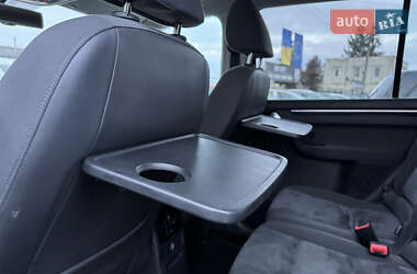 Минивэн Volkswagen Touran 2012 в Стрые