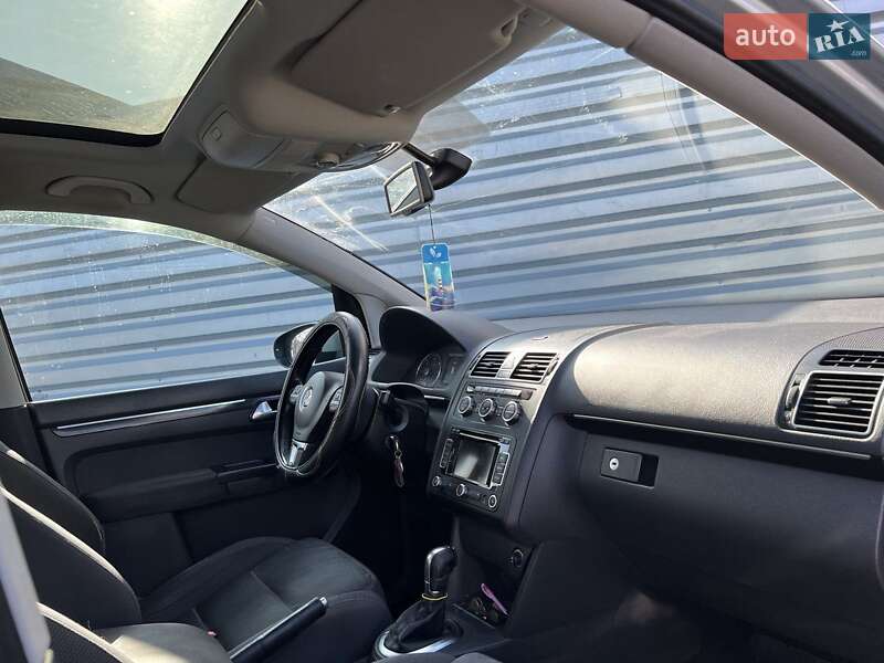 Минивэн Volkswagen Touran 2013 в Умани фото 10 Минивэн Volkswagen Touran 2013 в Умани