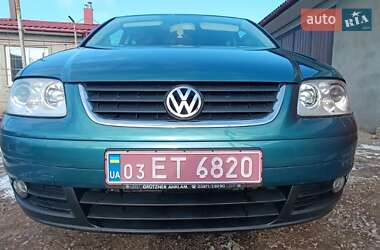 Минивэн Volkswagen Touran 2005 в Магдалиновке