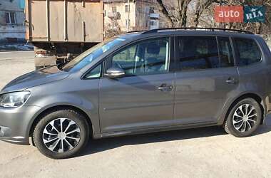 Минивэн Volkswagen Touran 2013 в Каменском