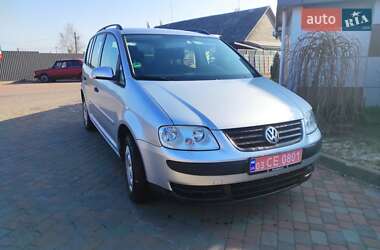 Минивэн Volkswagen Touran 2005 в Сарнах