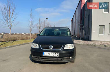 Минивэн Volkswagen Touran 2005 в Днепре