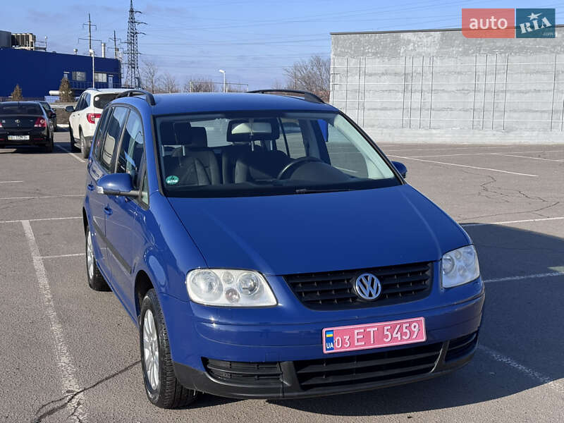 Минивэн Volkswagen Touran 2003 в Полтаве