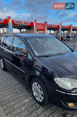 Мінівен Volkswagen Touran 2008 в Балті