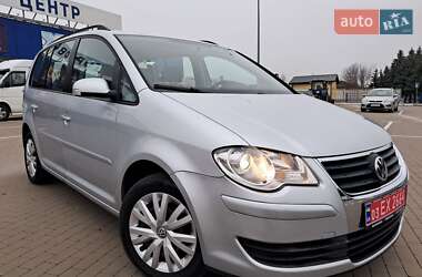 Минивэн Volkswagen Touran 2009 в Прилуках