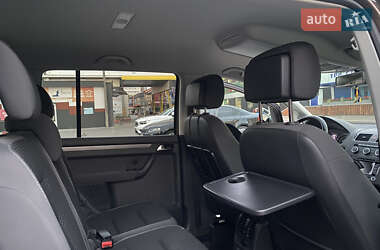 Минивэн Volkswagen Touran 2012 в Львове