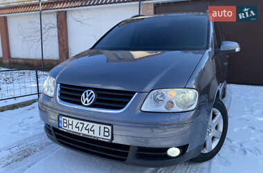 Мінівен Volkswagen Touran 2006 в Одесі