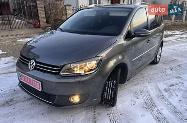 Минивэн Volkswagen Touran 2013 в Черновцах