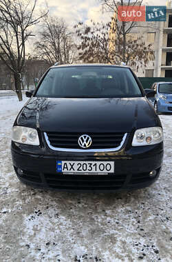 Минивэн Volkswagen Touran 2004 в Харькове