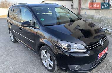 Минивэн Volkswagen Touran 2014 в Козове