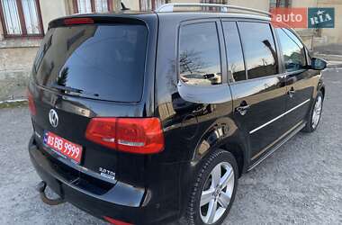 Минивэн Volkswagen Touran 2014 в Козове