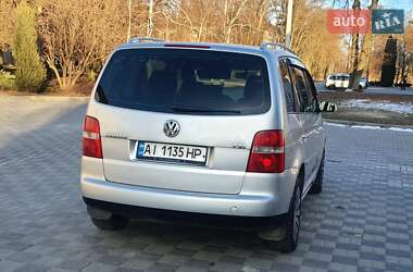 Минивэн Volkswagen Touran 2005 в 